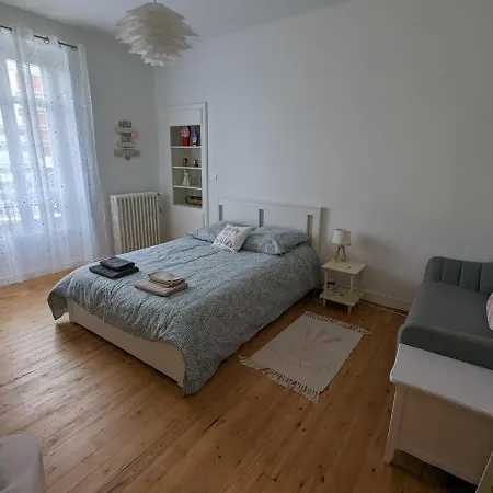 Bed & Breakfast Anne Et Stan - Avec Petit Dejeuner - Proche Centre Et Circuit *