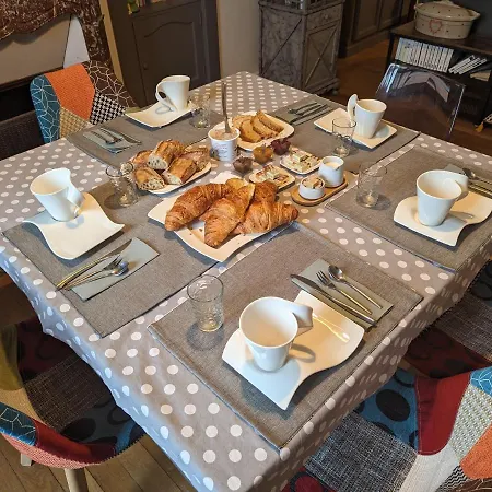 Anne Et Stan - Avec Petit Dejeuner - Proche Centre Et Circuit *